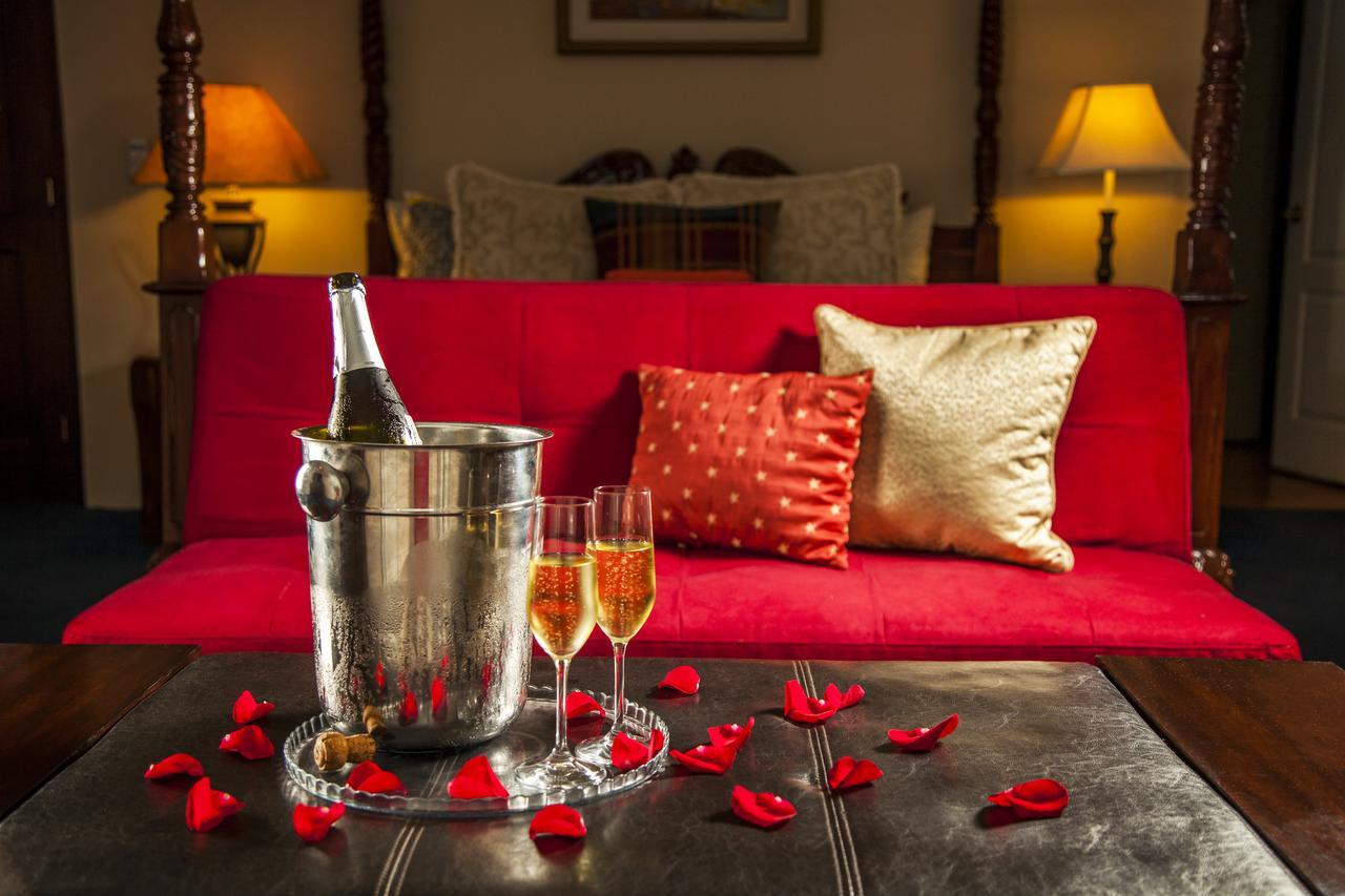 Liquidambar Hotel Sarabanda Kültér fotó